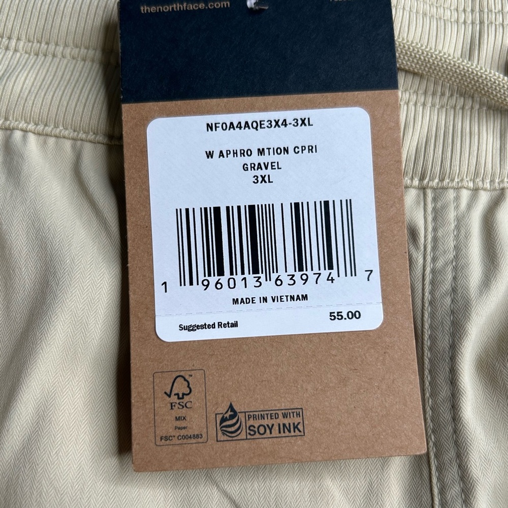The North Face NWT Aphrodite Motion Capri Pants Size 3XL Gravel Beige 43x24.5 - Picture 11 of 14